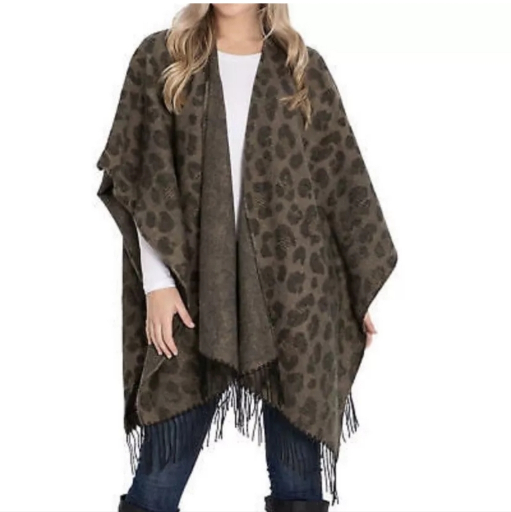 WOOLRICH Leopard Print Ruana Poncho Wrap Fringe One Size